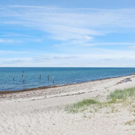 بيت للعطل 2 Bedroom Gorgeous In