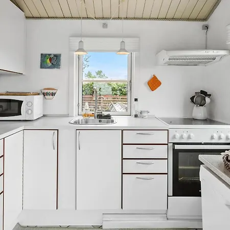 2 Bedroom Gorgeous In Hébergement de vacances Nakskov
