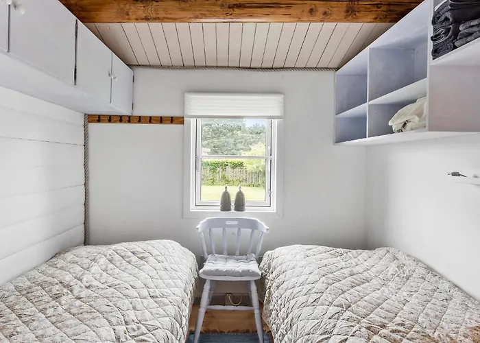 2 Bedroom Gorgeous In 纳克斯考